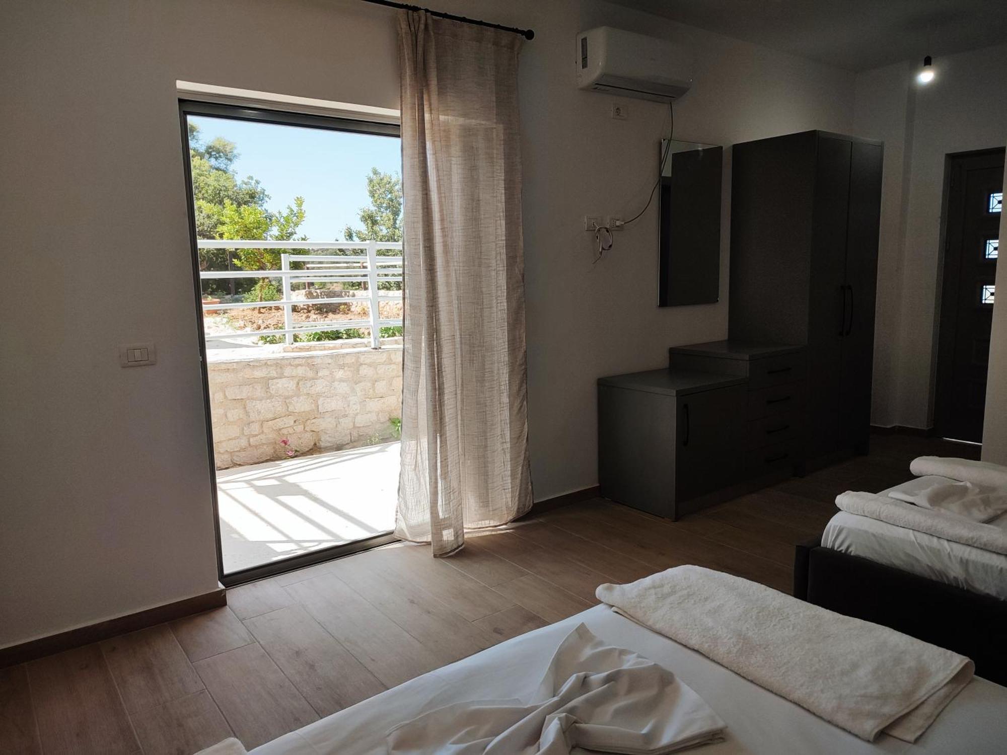 Petros Rooms Himarë Chambre photo