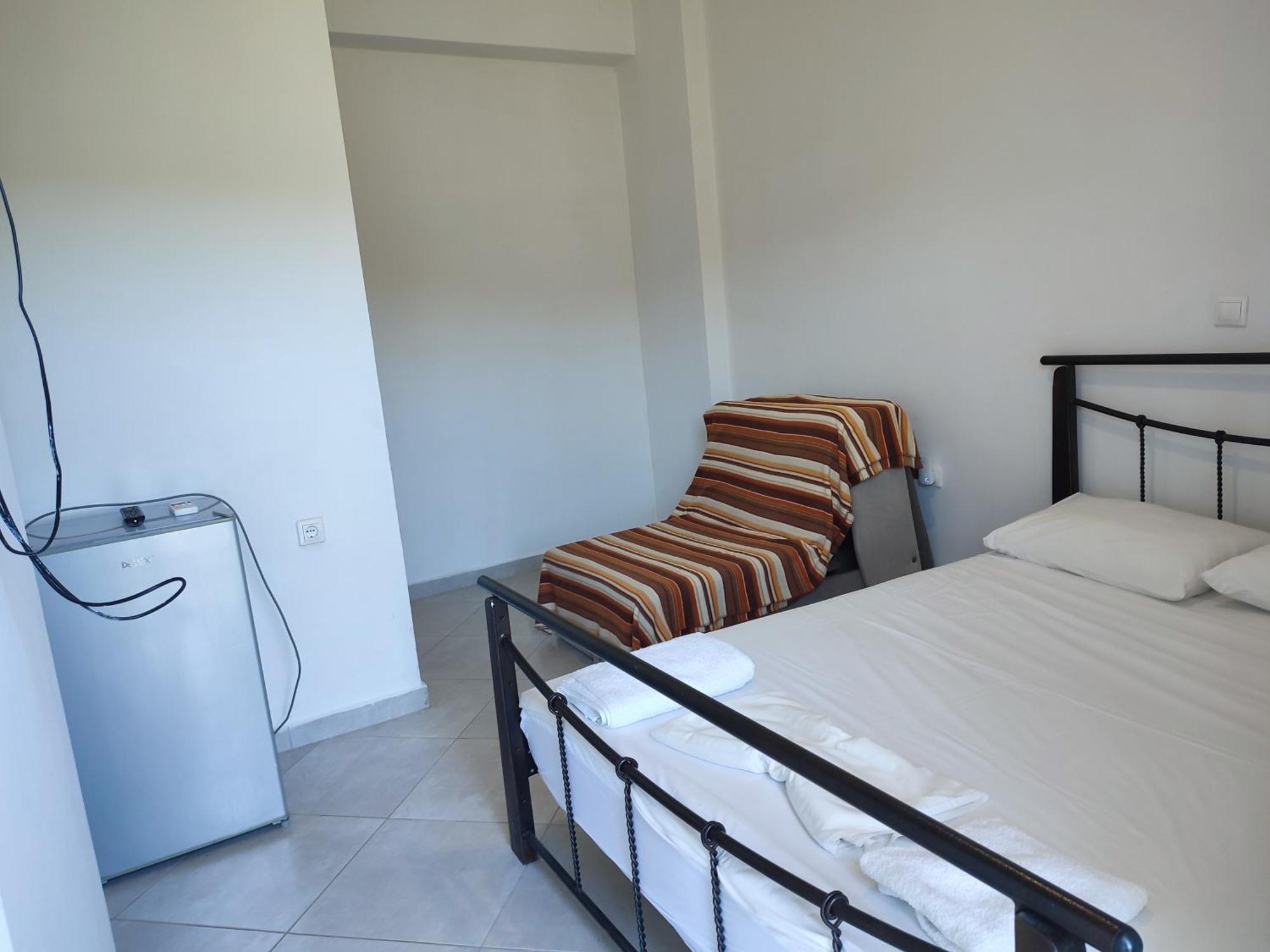 Petros Rooms Himarë Chambre photo
